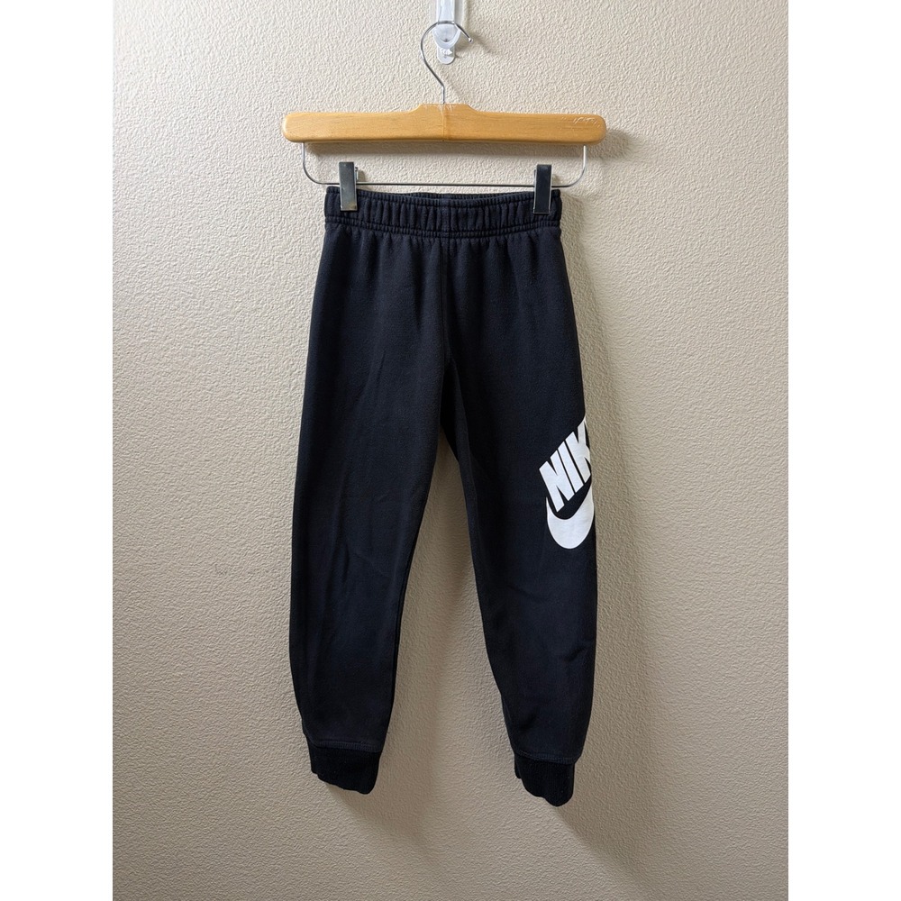 Boys Nike Sweats Size 7